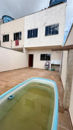 ALUGA-SE CASA TIPO SOBRADO NO BAIRRO CIDADE JARDIM