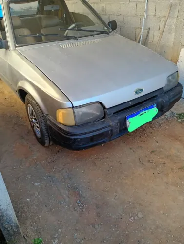 Ford Escort GL 1.6i / 1.6 (álcool) 1989