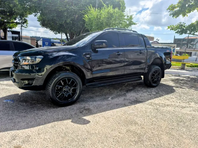 Ford Ranger Black 2.2 4X2 CD Diesel AUT 2022