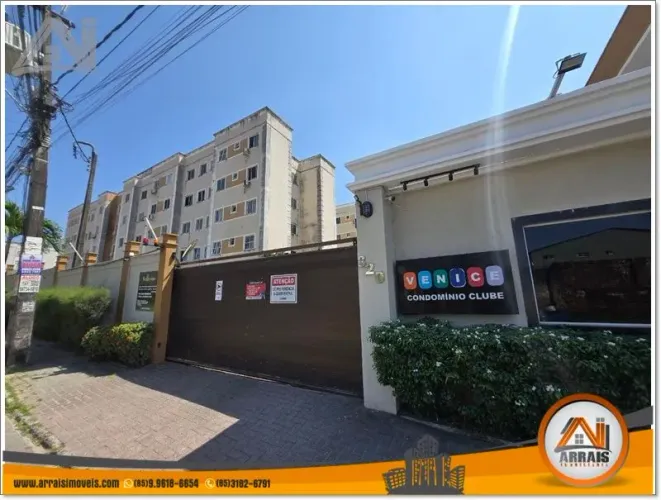 Apartamento com 2 dormitórios à venda, 48 m² por R$ 199.000 - Maraponga - Fortaleza/CE