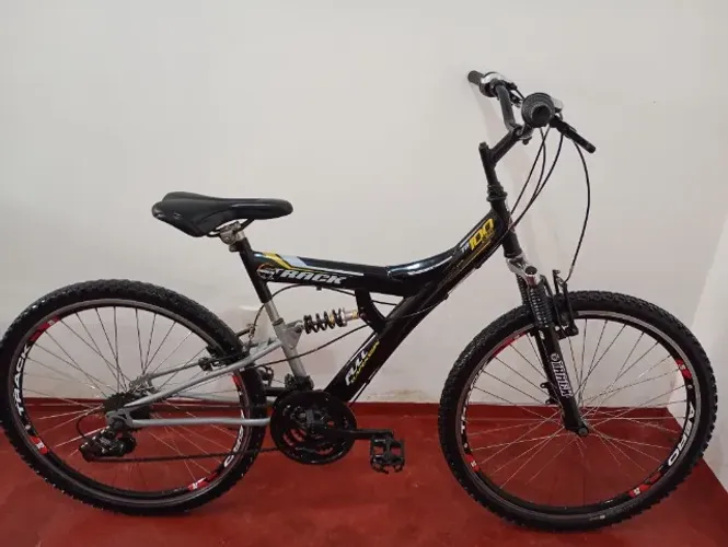 Bicicleta track aro 26 rodas aero usada 2 vezes