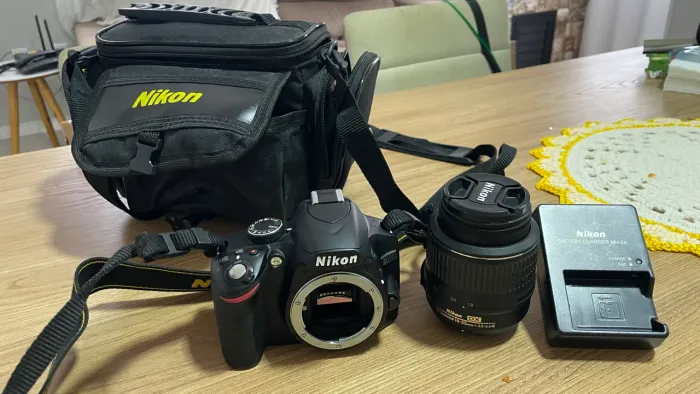 A Nikon D3200