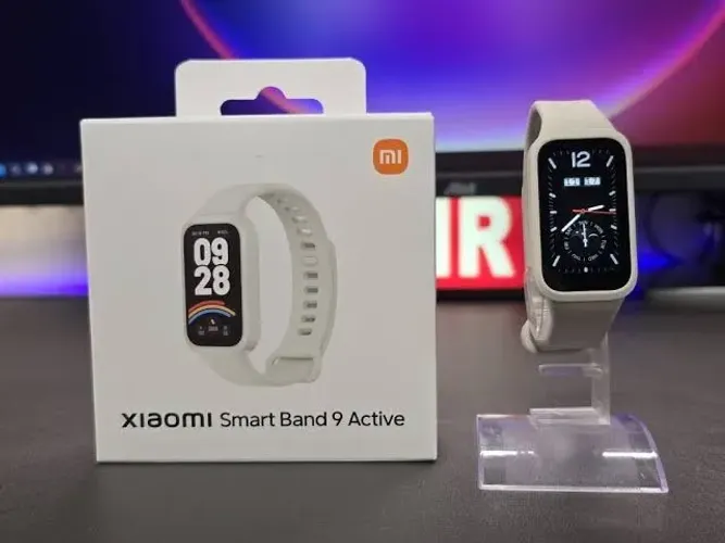 Smartwatch Xiaomi Smart Band 9 Active Branco 