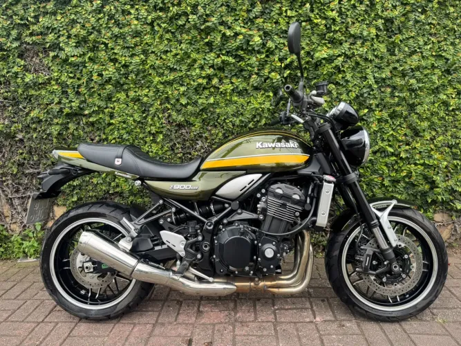 Kawasaki Z900RS 2022