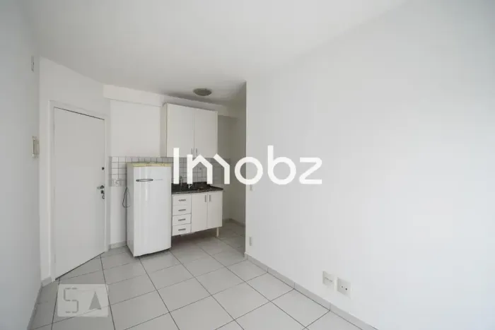 Apartamento à venda na Rua Lisboa, 76 - Pinheiros - São Paulo - SP - CEP: 05413-000