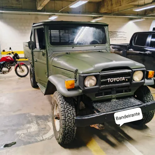 Toyota Band.Jipe Cap.de Aço Chas. Curto Diesel 1991