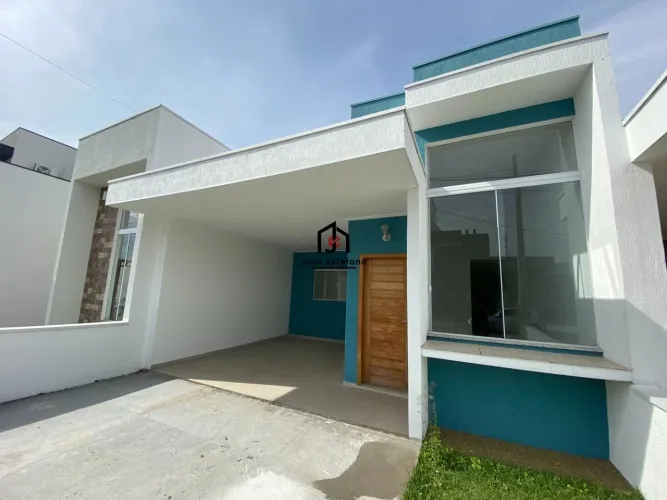 Casa com 3 dormitórios sendo 1 suíte no Residencial Laguna em Pindamonhangaba