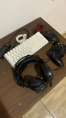 ? VENDO PERIFÉRICOS PARA PC E MOBILADOR!