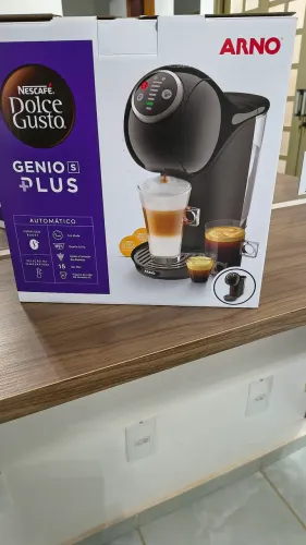 Cafeteira Dolce Gusto nova