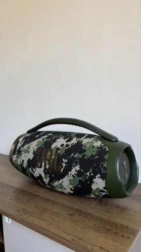 VENDE-SE SEMI NOVO