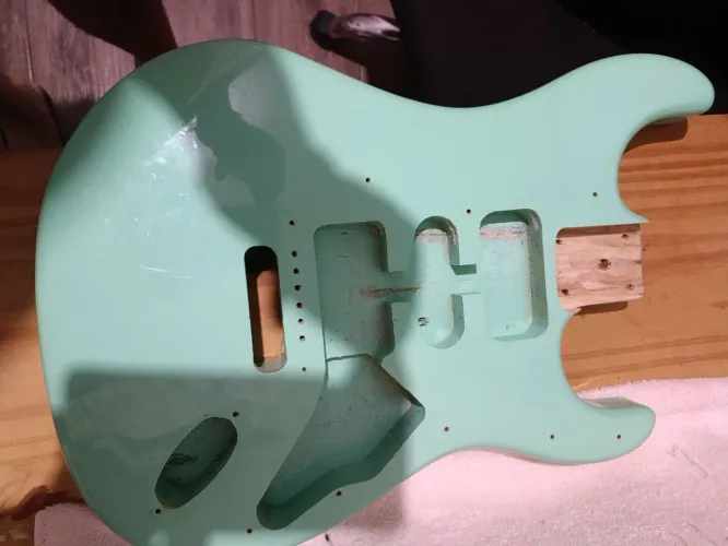 Corpo de Guitarra Stratocaste 