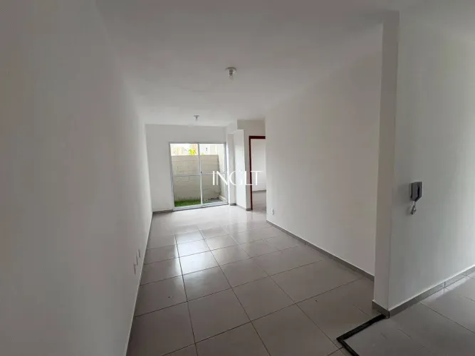 Apartamento no Lake Picasso com 2 quartos para alugar, 65 m² por R$ 1.450/mês - Aquaville