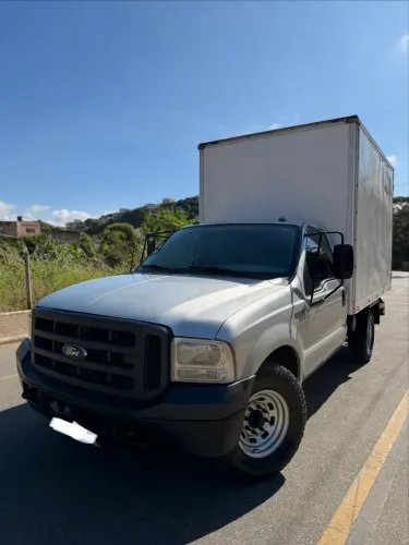 Ford F-350 3.9 Cummins Turbo Diesel Mec. 2010