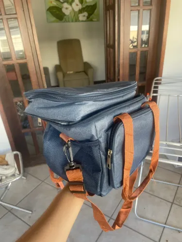 Bolsa Térmica Grande 2 Compartimentos - Excelente Estado