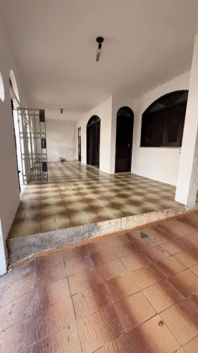 Alugo ou venda casa na cohama - bem próximo à avenida Daniel de lá touche
