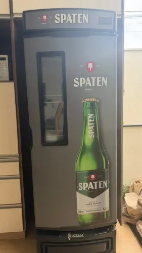 Cervejeira Gelopar (8cx de cerveja)
