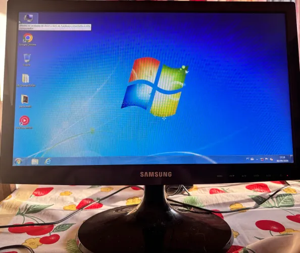 Vendo Monitor Samsung14?