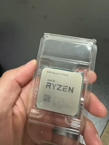Ryzen 7 3700x