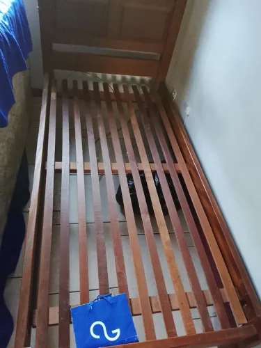 Cama sucupira solteiro