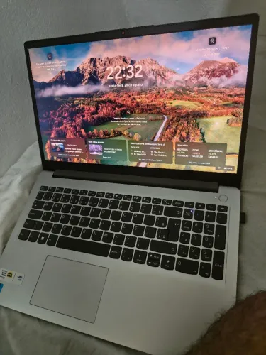 Notebook Lenovo ldeaPad 1-i3-1215U I<br>8GB RAMISSD 256GB