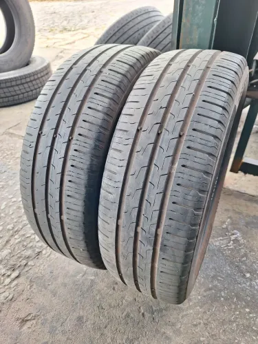 Pneus 185 60 15 Continental (meia-vida)