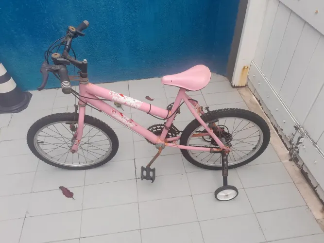 Bicicleta feminina aro 20 com marcha 