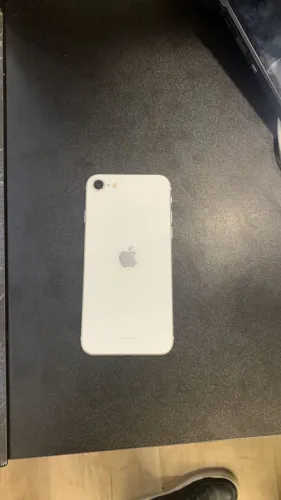 iPhone SE 128 GB