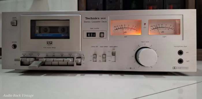 TAPE DECK TECHNICS M10, ( NOVÍSSIMO)