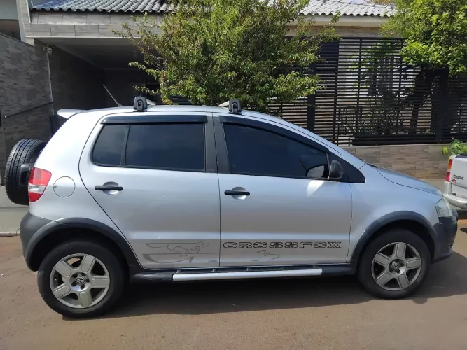 Volkswagen Crossfox 1.6 MI Total Flex 8V 5P 2008