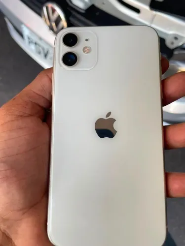 Vendo iPhone 11 128GB BRANCO