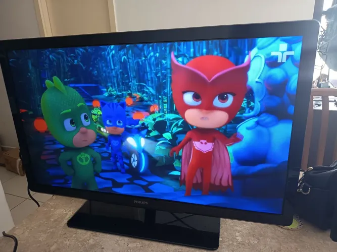TV 32 polegadas 