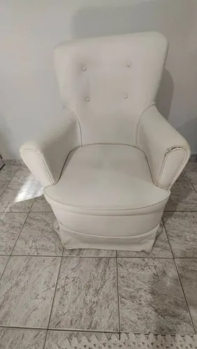Poltrona de amamentação 