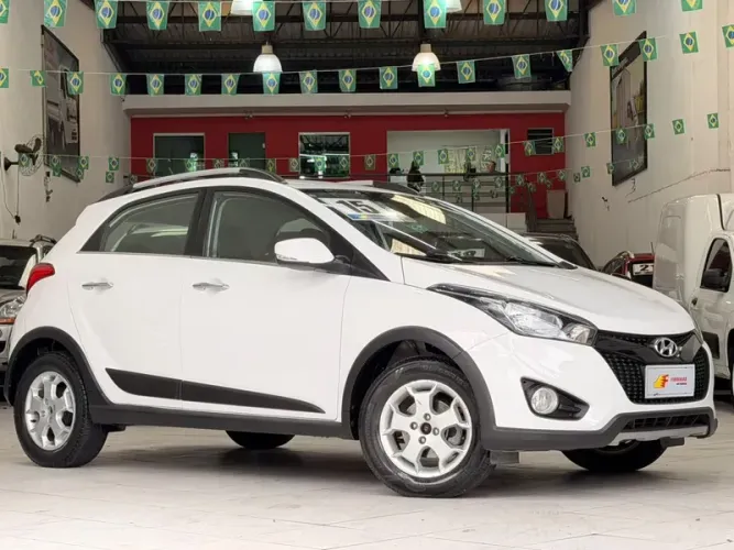 Hyundai HB20X Premium 1.6 Flex 16V Aut. 2015