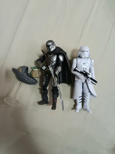 Bonecos Action figures Star Wars Mandaloriano , Grogu e trooper