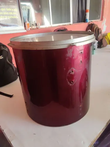 Casco de surdo 16 + 1 aro de 4 afinações + 1 pele izzo