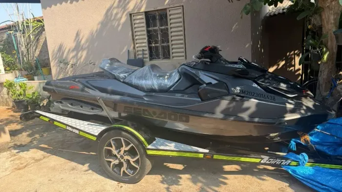 JET SKI SEA-DOO ? ANO 2023 - 300 HP