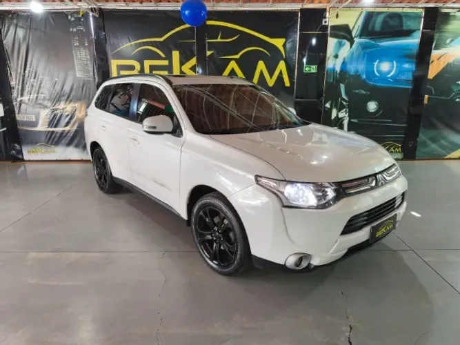 Mitsubishi Outlander 2.0 16V 160cv Aut. 2014