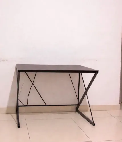 VENDO MESA - ESCRIVANINHA
