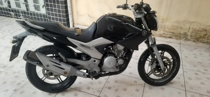 YAMAHA YS FAZER 250CC 2011/2012