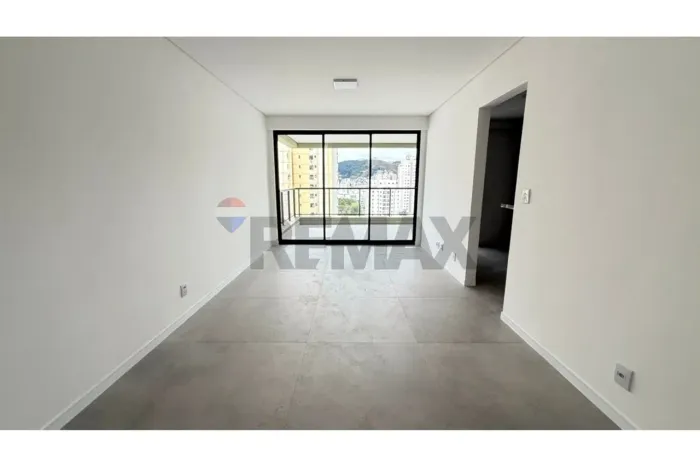 Apartamentos dois quartos na Av Rio Branco para locação em condomínio