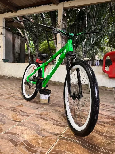 Vendo bicicleta VikingX aro 26 Semi nova