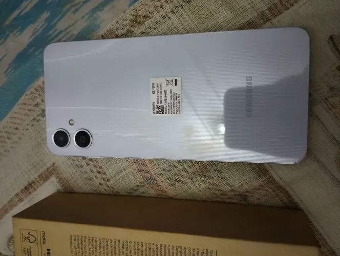 Smatifone Samsung...A05..4"G..Original novíssimo com capa ... carregador..único dono ..!!!