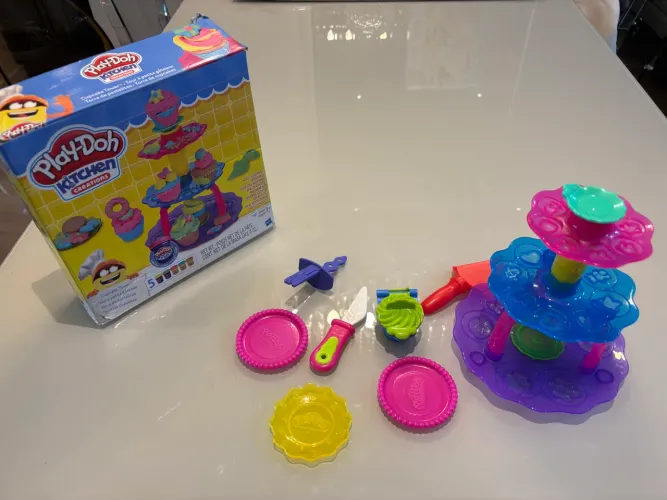Brinquedo Play-Doh Kitchen