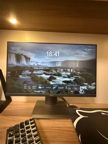 Monitor Dell 22 Full HD IPS