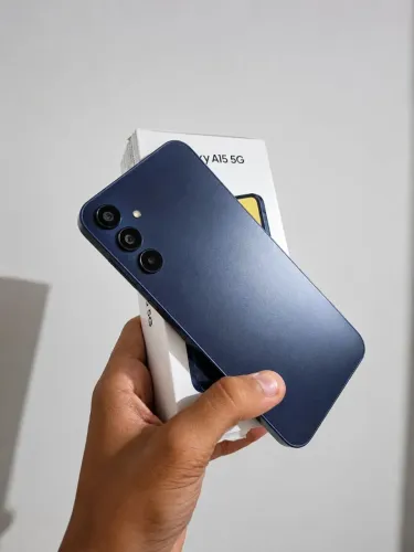 Samsung Galaxy A15 5G -Impecável /Caixa, Carregador e Capinha / 100% Original