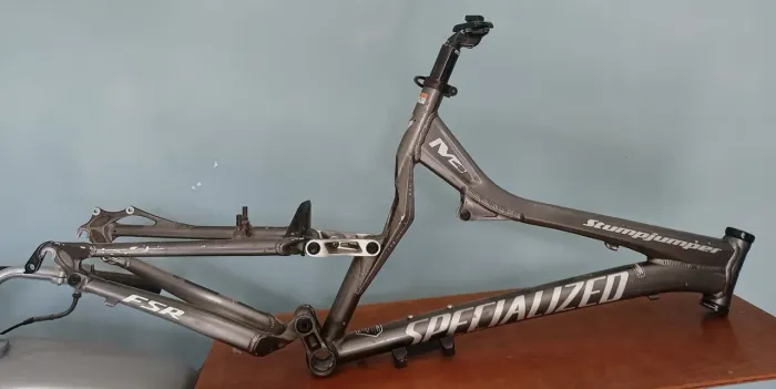 Quadro DH Specialized M4 FSR  CX direção Cane Creek e canote Kalin