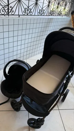Bebê Moisés + bebê conforto GALZERANO