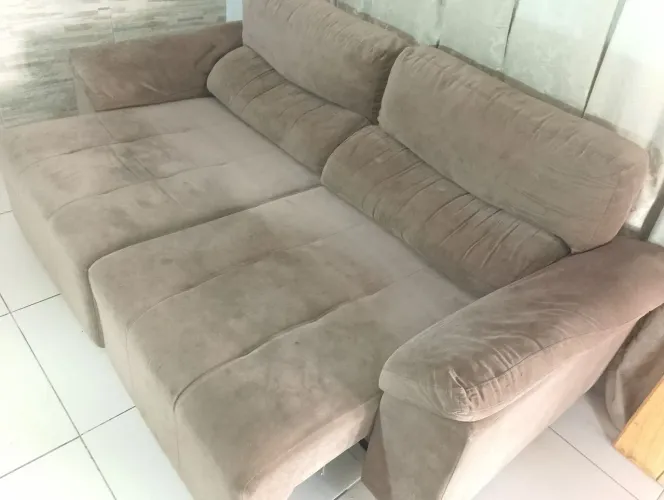 Sofá retrátil e reclinável Dubai