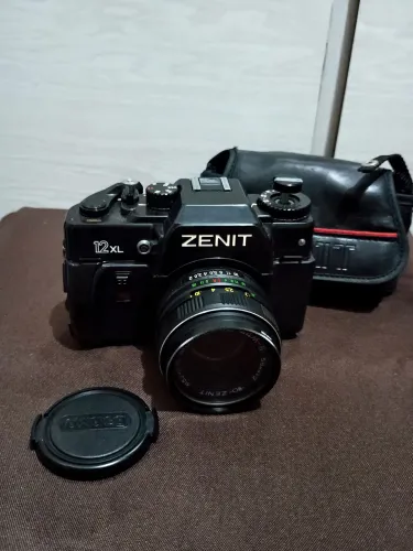 Kit 2 câmeras de fotografia e lentes