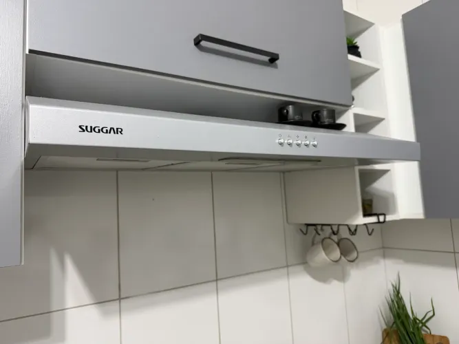Depurador De Cozinha Suggar Slim De Parede 80cm X 8.5cm X 48cm Prata 127v